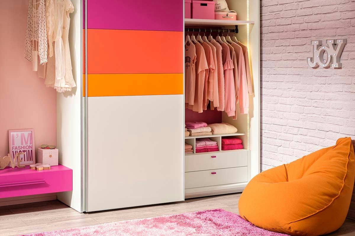 Spazi funzionali per ragazzi dagli 11 ai 18 anni: idee per camerette pratiche e sempre ordinate