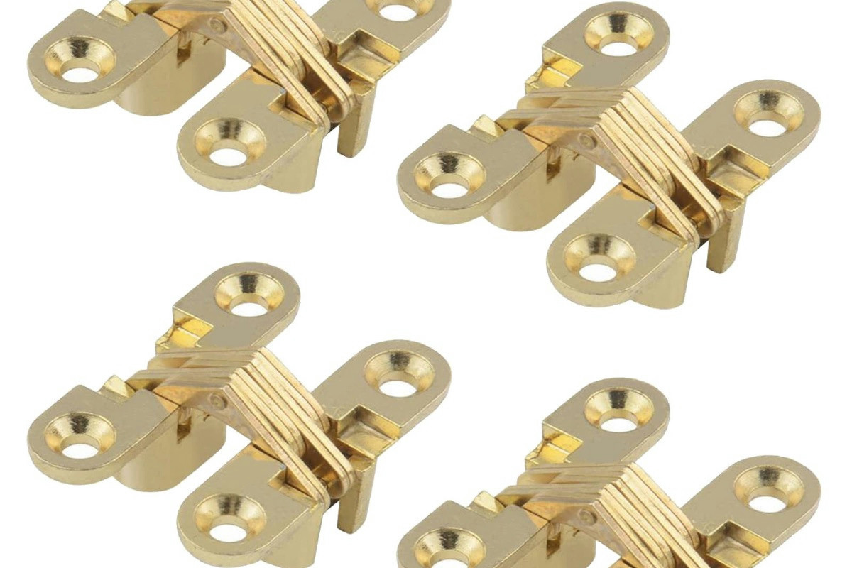 Cardini regolabili per porte interne: design filo muro ed installazione precisa ed elegante