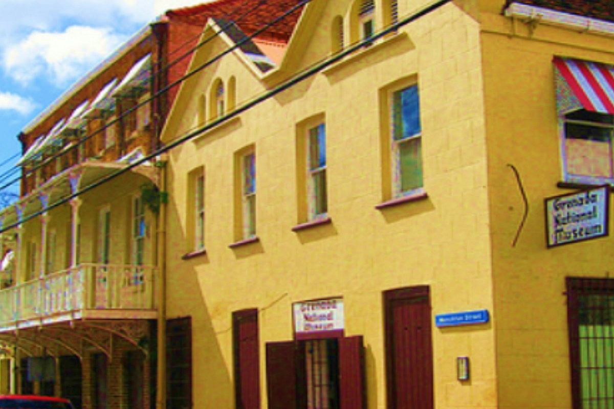 Grenada tra vulcani attivi, tracce storiche e spiagge turchesi dal fascino unico dei Caraibi